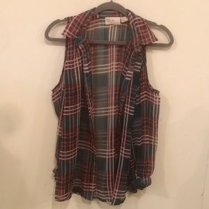 Fun plaid blouse!